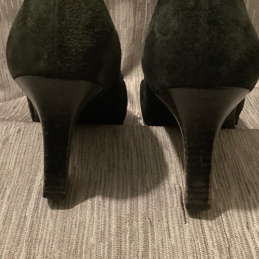 Ferragamo Black Suede Loafer Pumps Heels Sz 8 - Picture 14 of 14